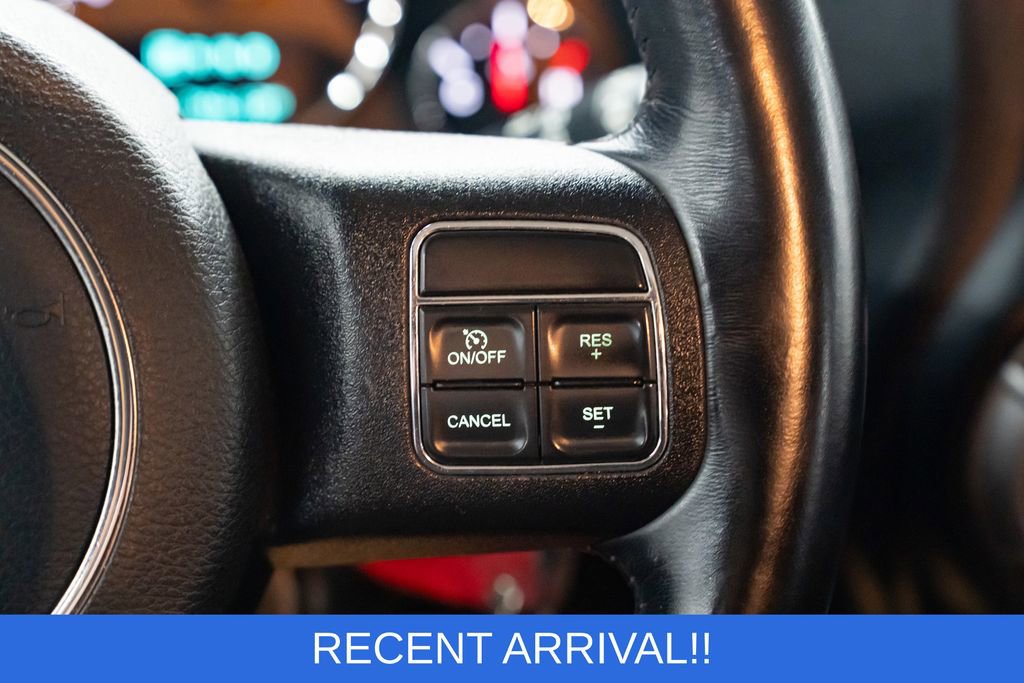 Used 2017 Jeep Wrangler Unlimited Sport w/ Connectivity Group image 15
