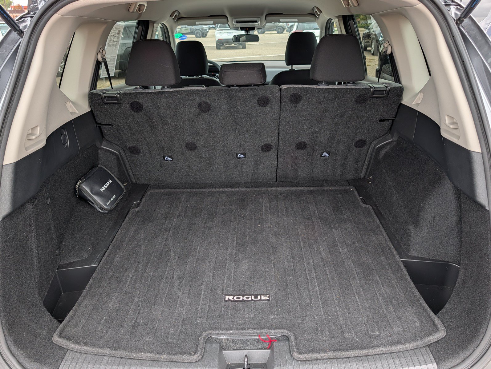 Used 2021 Nissan Rogue S AWD/4WD image 11