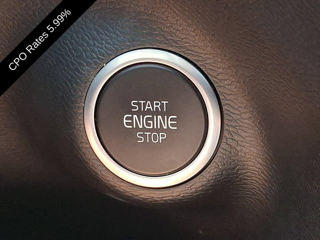 Certified 2023 Volvo XC40 B5 Plus w/ Driver Assist Package AWD/4WD image 30