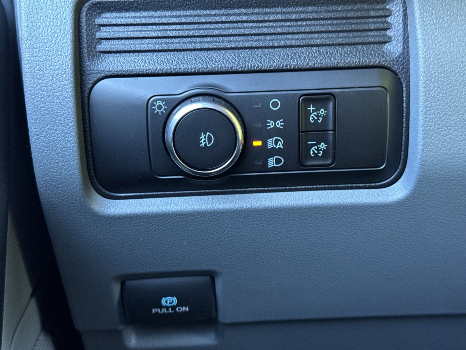 New 2025 Ford F550 4x4 Crew Cab Super Duty image 26