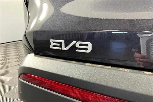 New 2026 Kia EV9 Light image 9