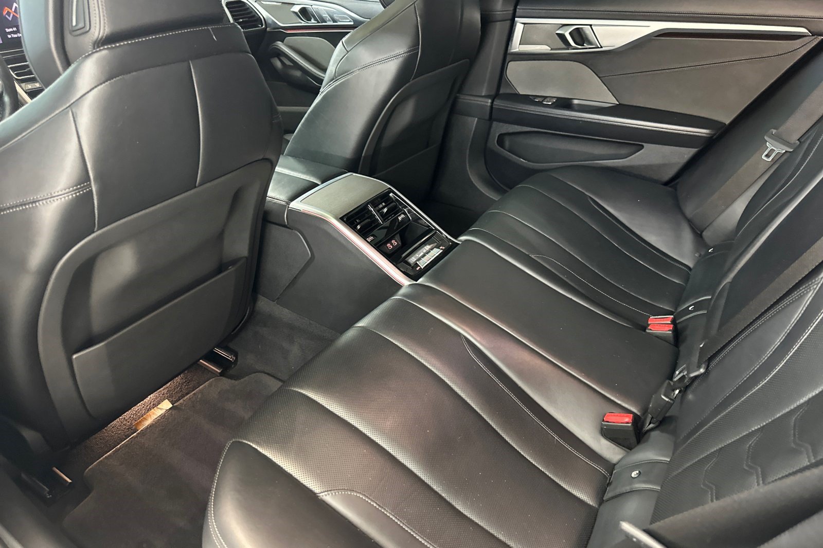 Certified 2023 BMW M850i xDrive AWD/4WD image 29