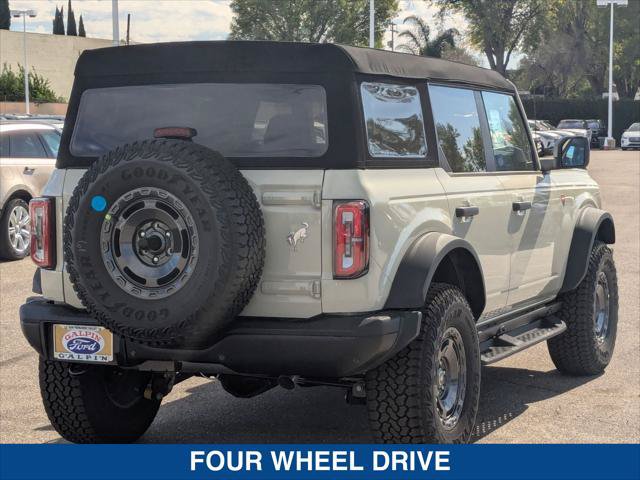 New 2025 Ford Bronco Badlands w/ Sasquatch Package AWD/4WD image 5