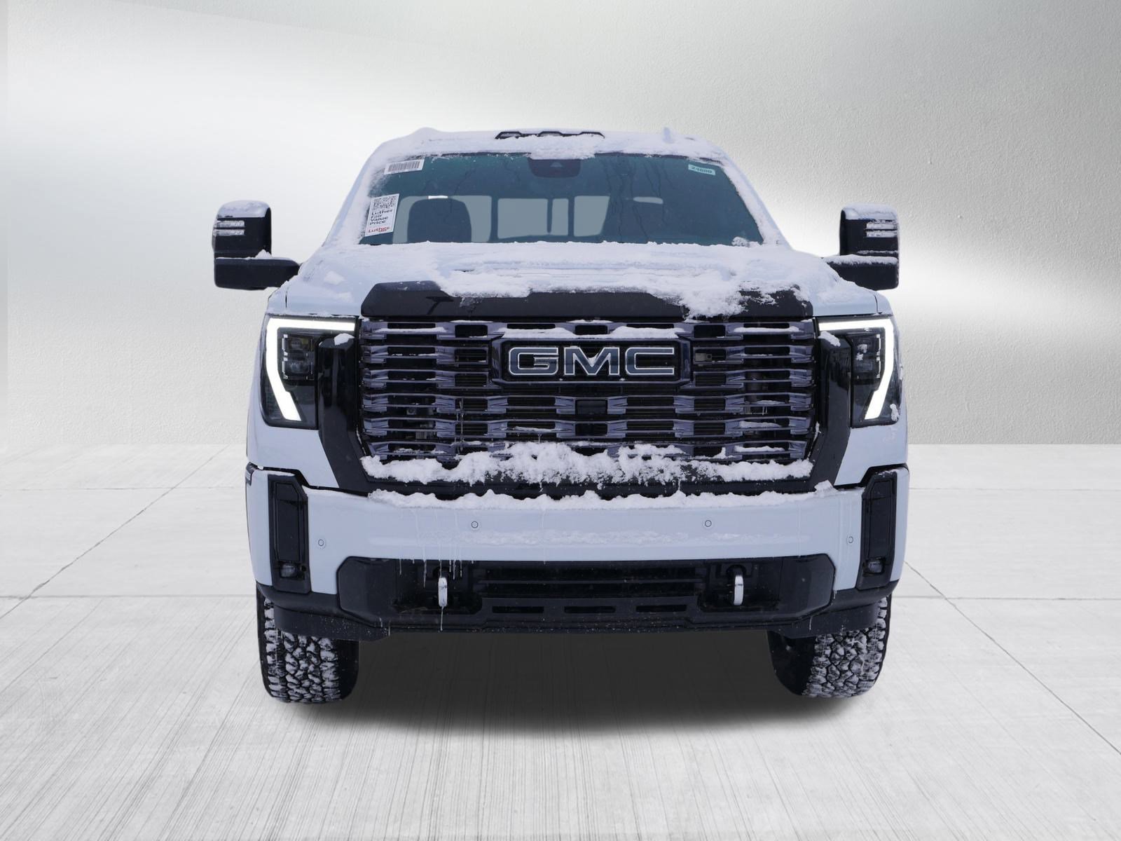 New 2026 GMC Sierra 2500 Denali Ultimate w/ Max Trailering Package image 8