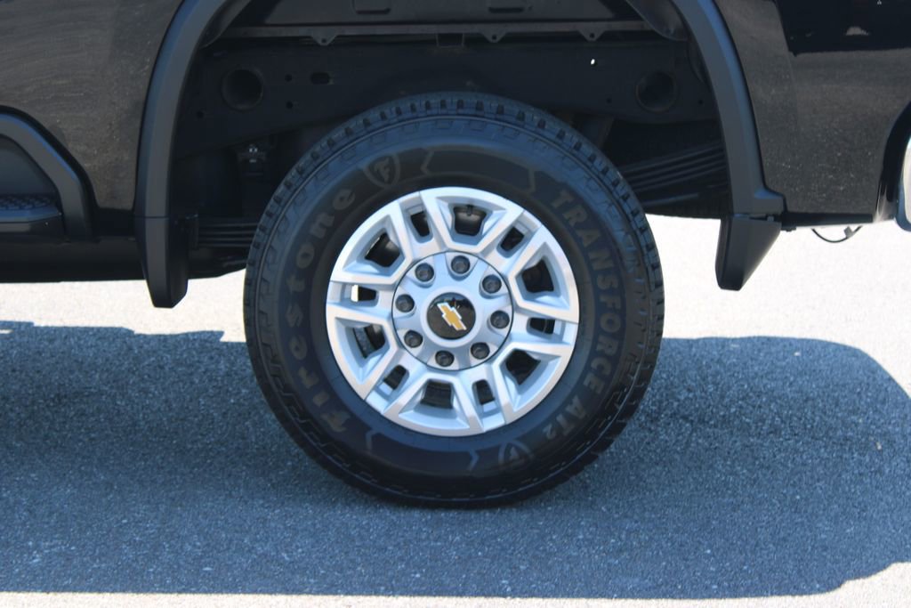 Used 2025 Chevrolet Silverado 2500 LT w/ Convenience Package AWD/4WD image 17