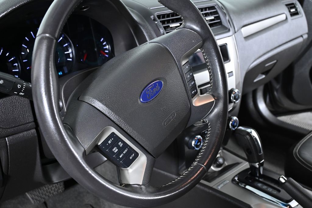 Used 2012 Ford Fusion SEL image 11
