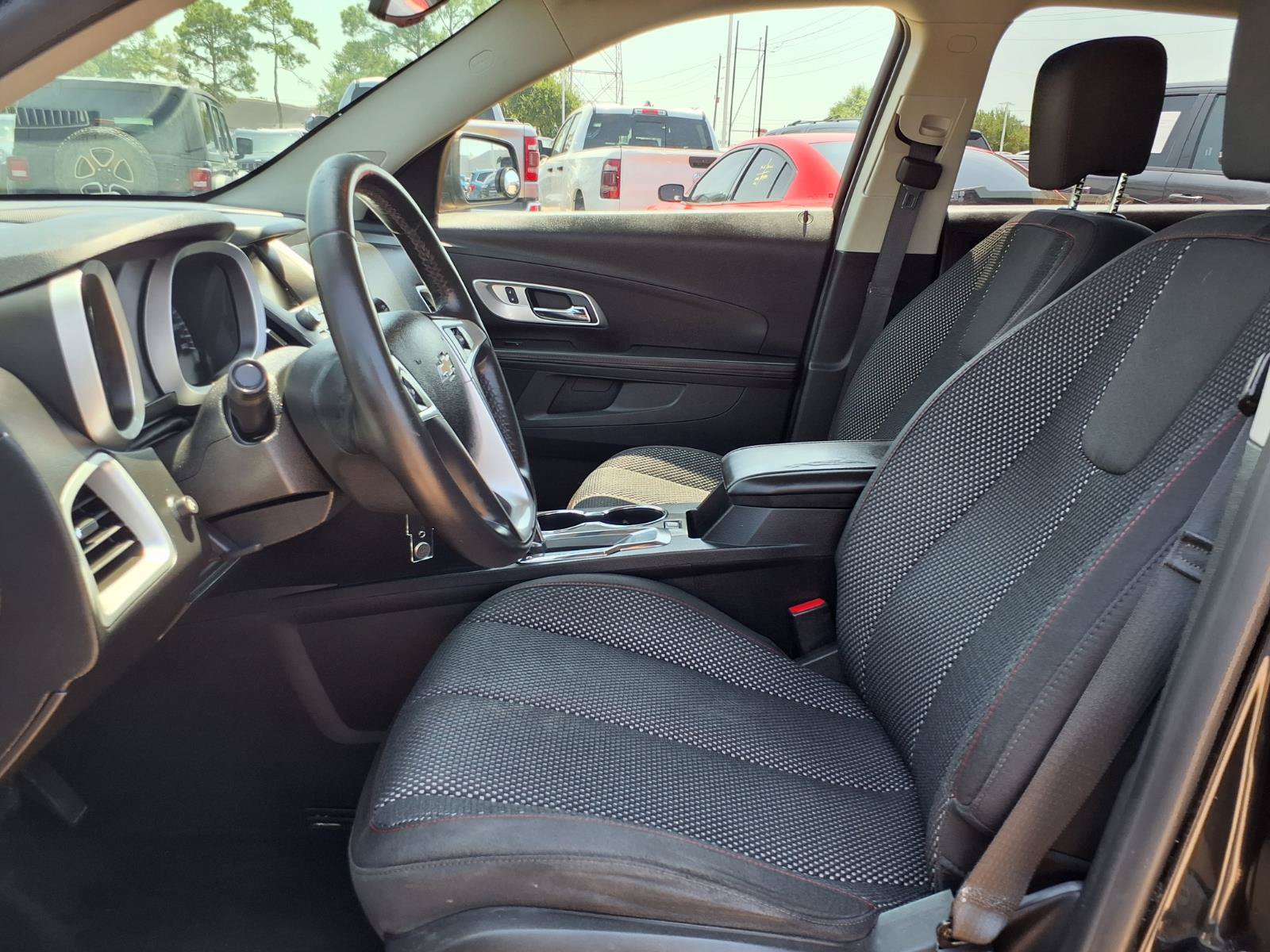 Used 2015 Chevrolet Equinox LT w/ Driver Convenience Package FWD image 19