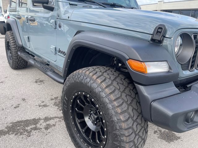 Used 2024 Jeep Wrangler Unlimited Sport AWD/4WD image 20