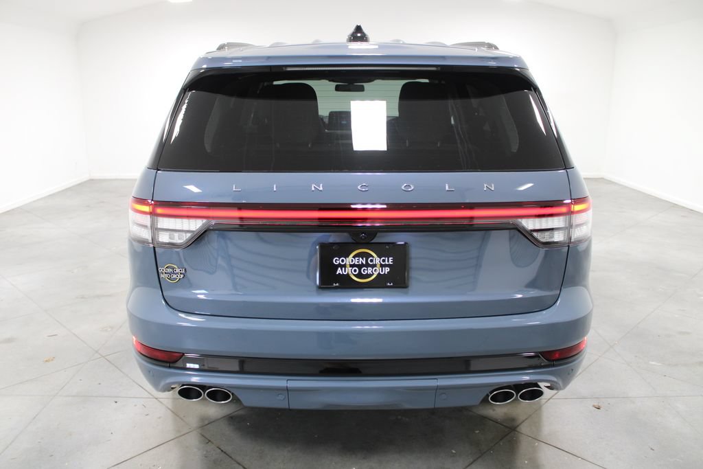 New 2026 Lincoln Aviator 2WD w/ Jet Appearance Package image 7