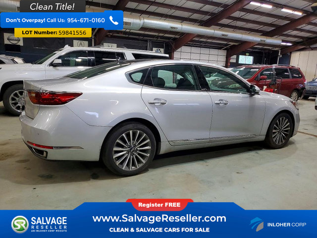 Used 2017 Kia Cadenza Premium w/ Luxury Package FWD image 4