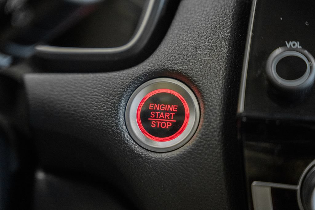 Used 2018 Honda CR-V Touring image 23