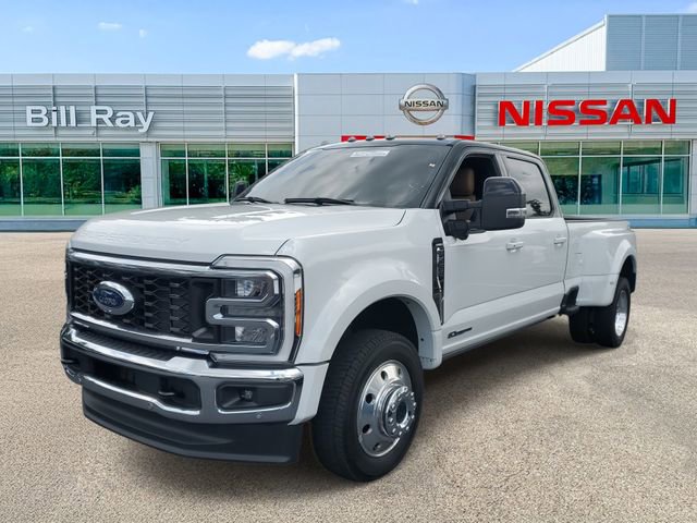 Used 2023 Ford F450 Lariat w/ Lariat Ultimate Package image 2