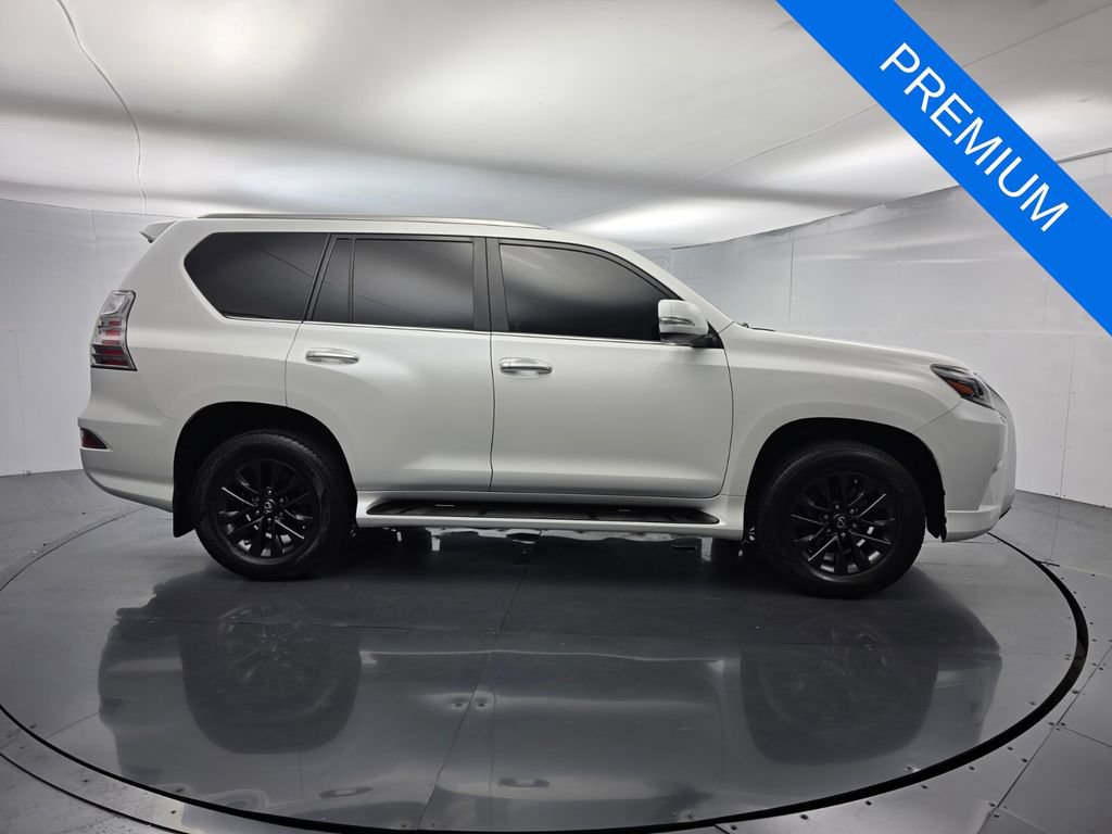 Used 2021 Lexus GX 460 Premium w/ Premium Package AWD/4WD image 3