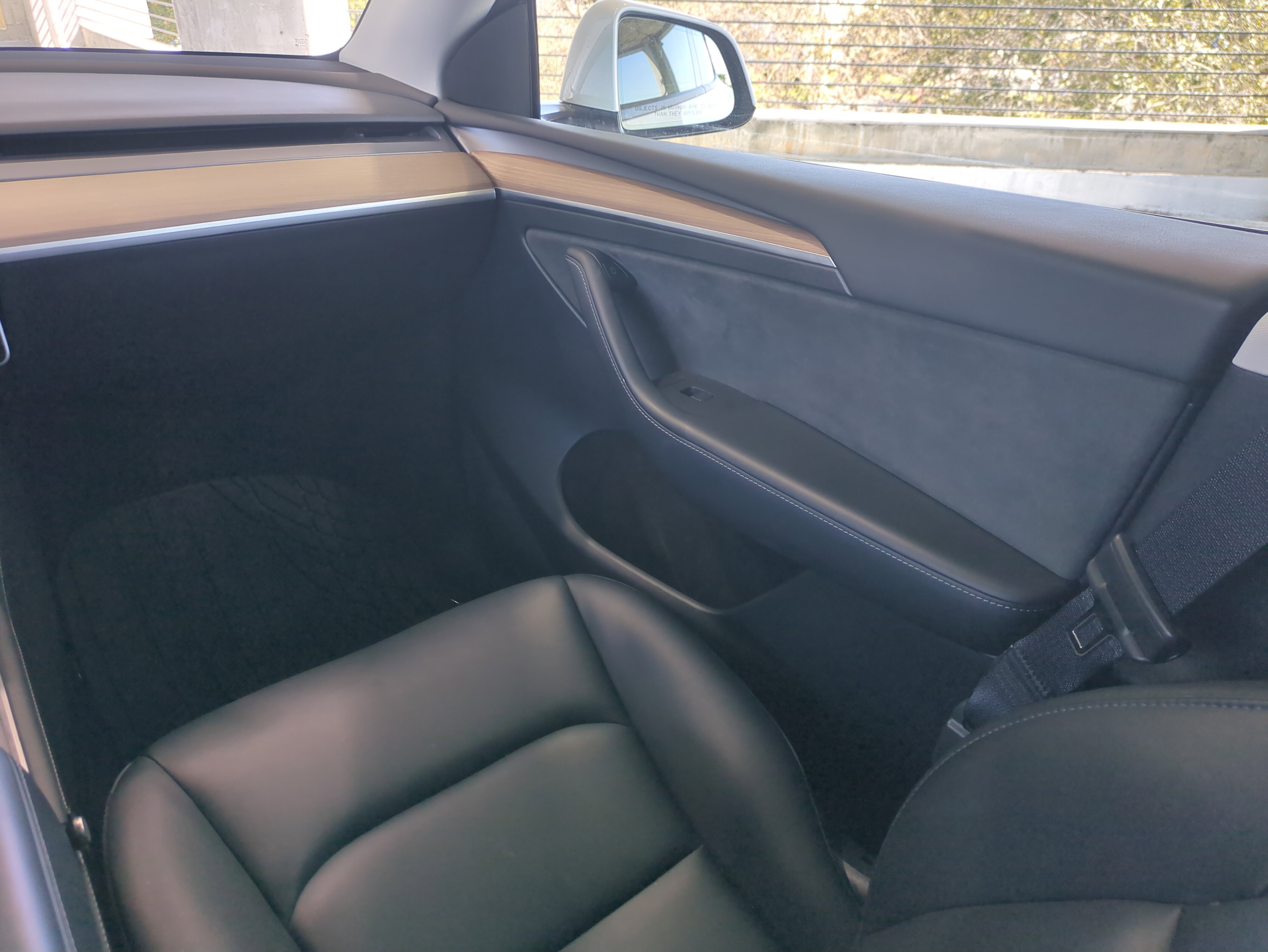 Used 2023 Tesla Model Y Long Range image 18