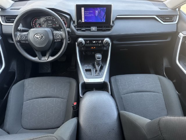 Used 2025 Toyota RAV4 XLE FWD image 11