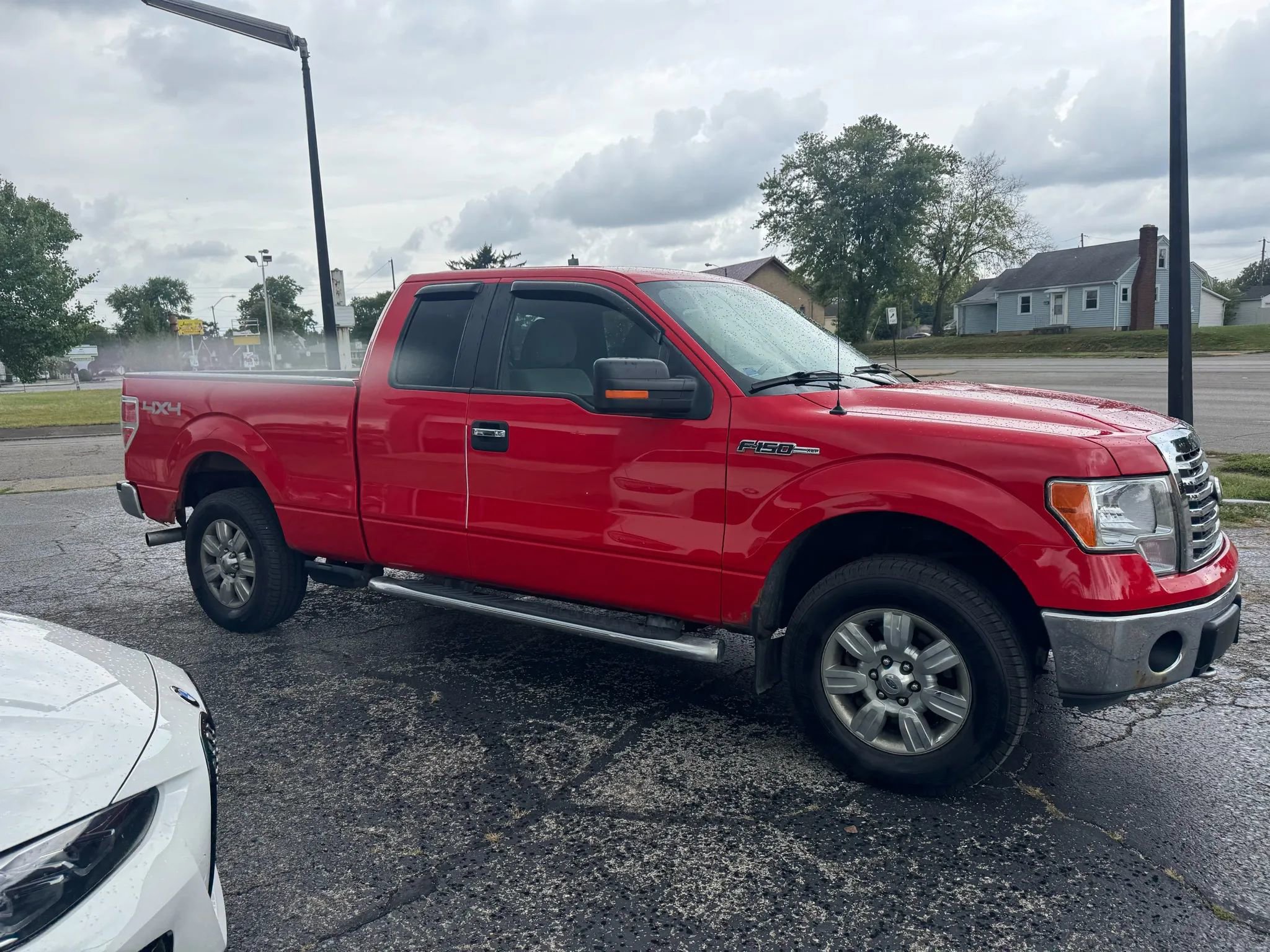 Used 2011 Ford F150 XLT w/ XLT Chrome Pkg image 5
