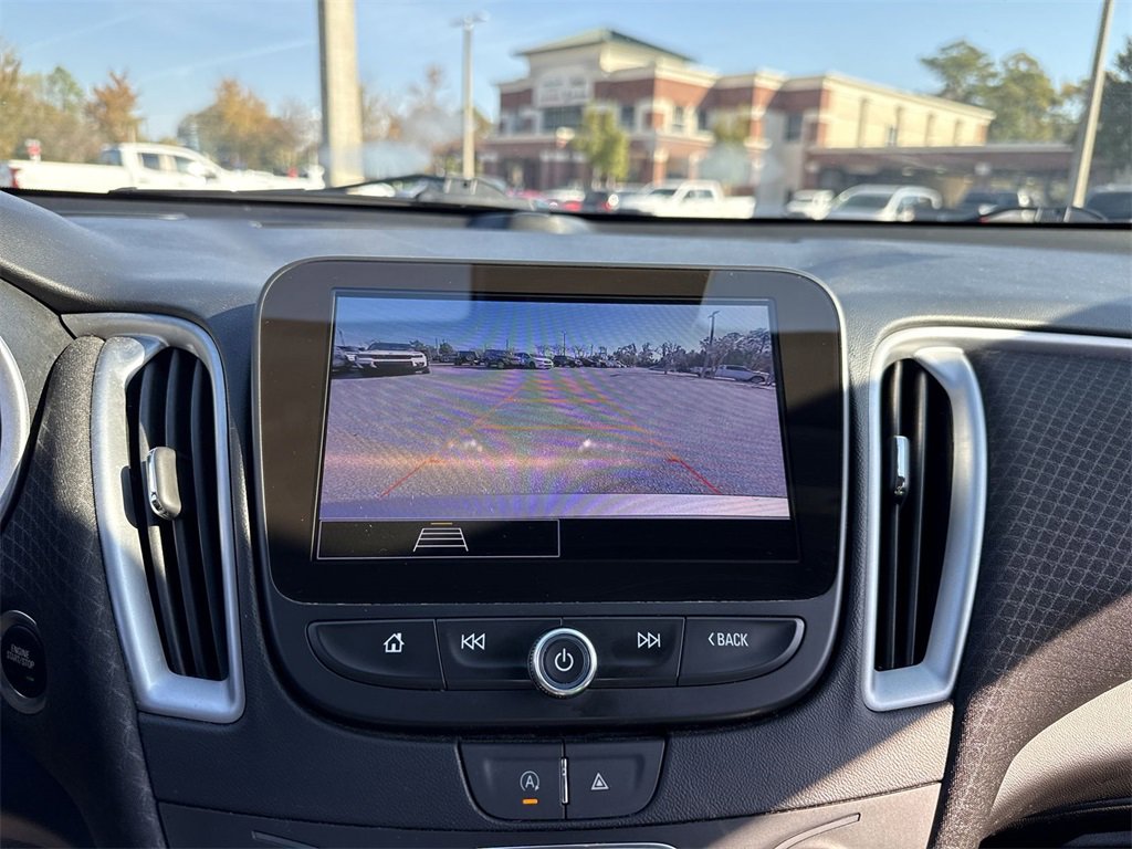 Used 2024 Chevrolet Malibu LT image 22