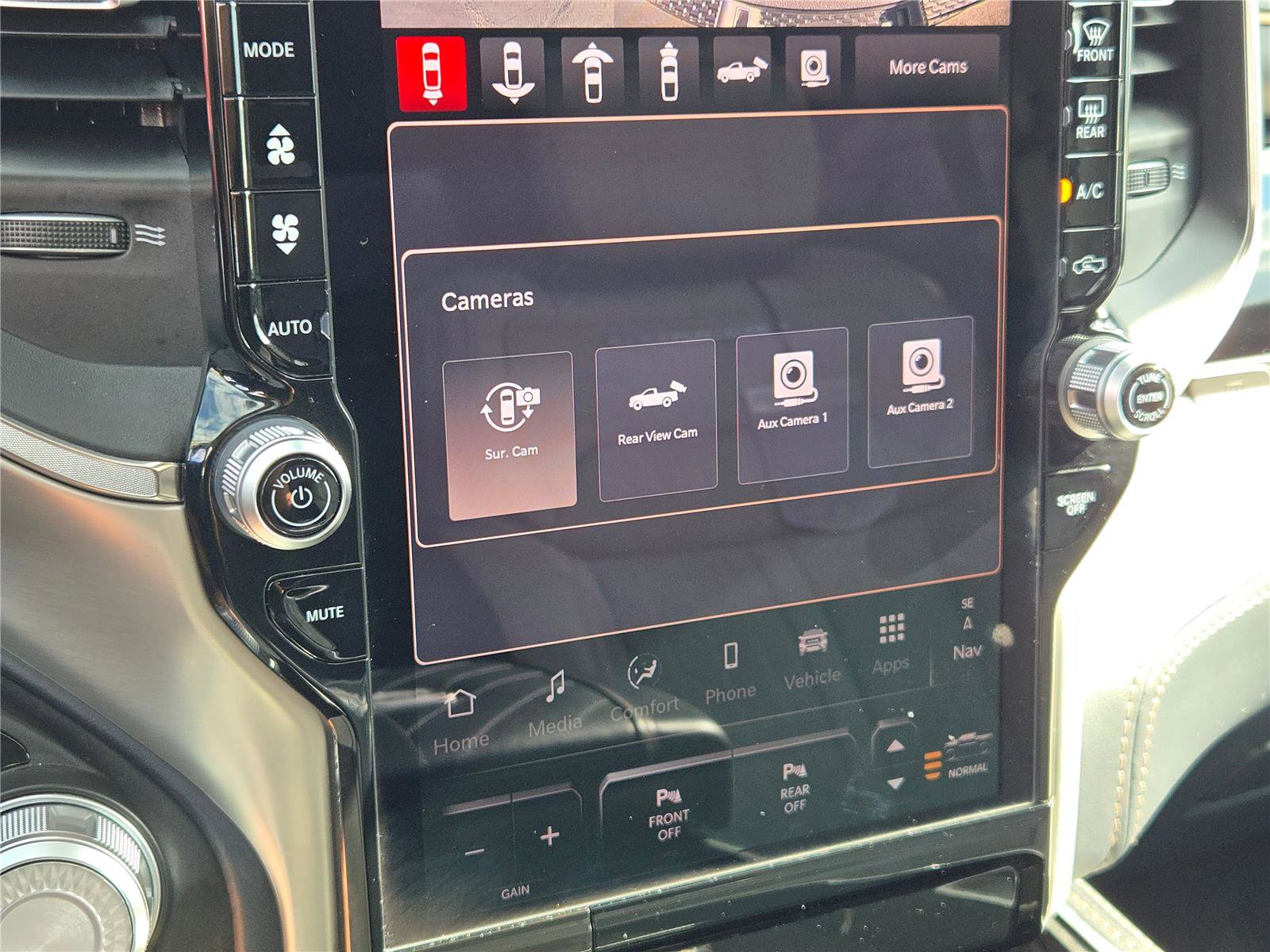 Used 2025 RAM 1500 Tungsten w/ Bed Utility Group image 37