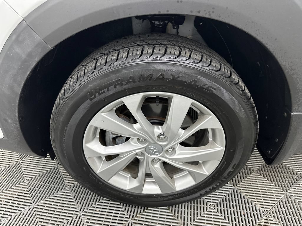 Used 2021 Hyundai Tucson SE w/ Cargo Package AWD/4WD image 11