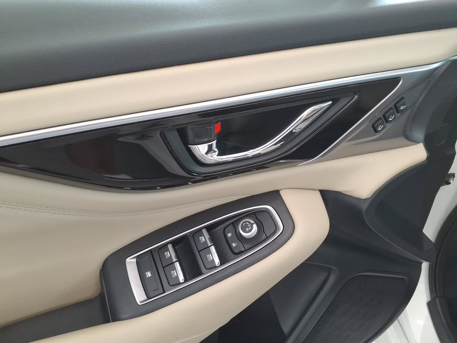 Used 2025 Subaru Legacy Limited AWD/4WD image 12