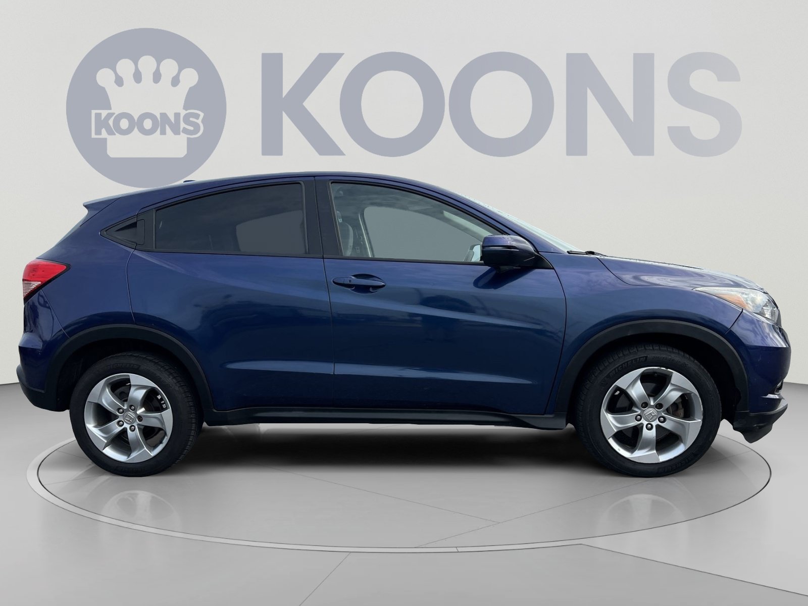 Used 2017 Honda HR-V EX image 5