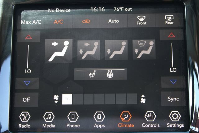 Used 2019 Jeep Cherokee Limited FWD image 27