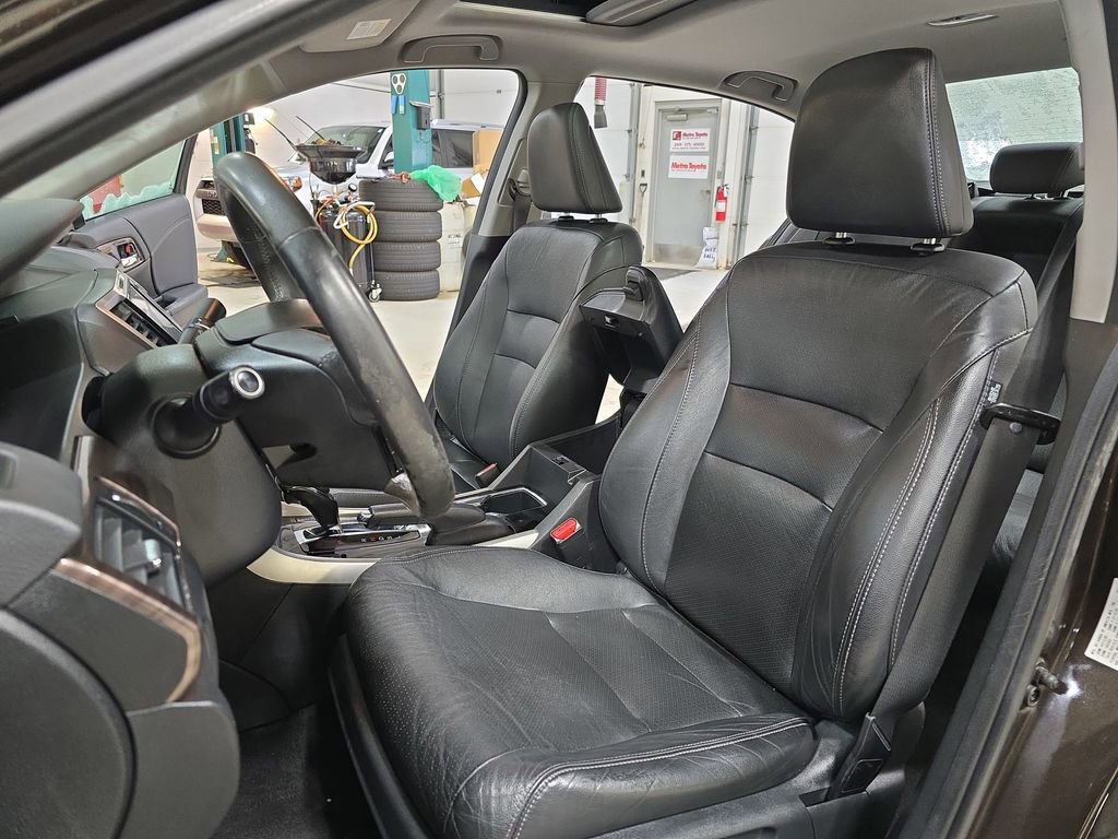 Used 2016 Honda Accord EX-L image 15