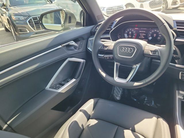 Certified 2025 Audi Q3 2.0T Premium Plus image 13