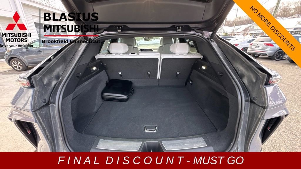 Used 2024 Cadillac Lyriq Sport image 25