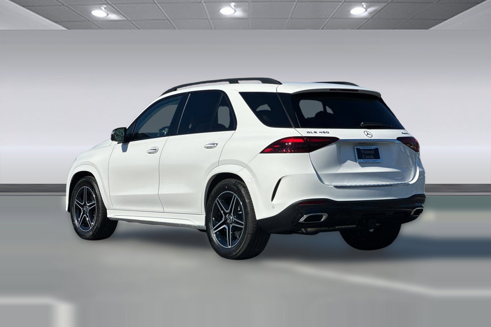 New 2026 Mercedes-Benz GLE 450 4MATIC image 3
