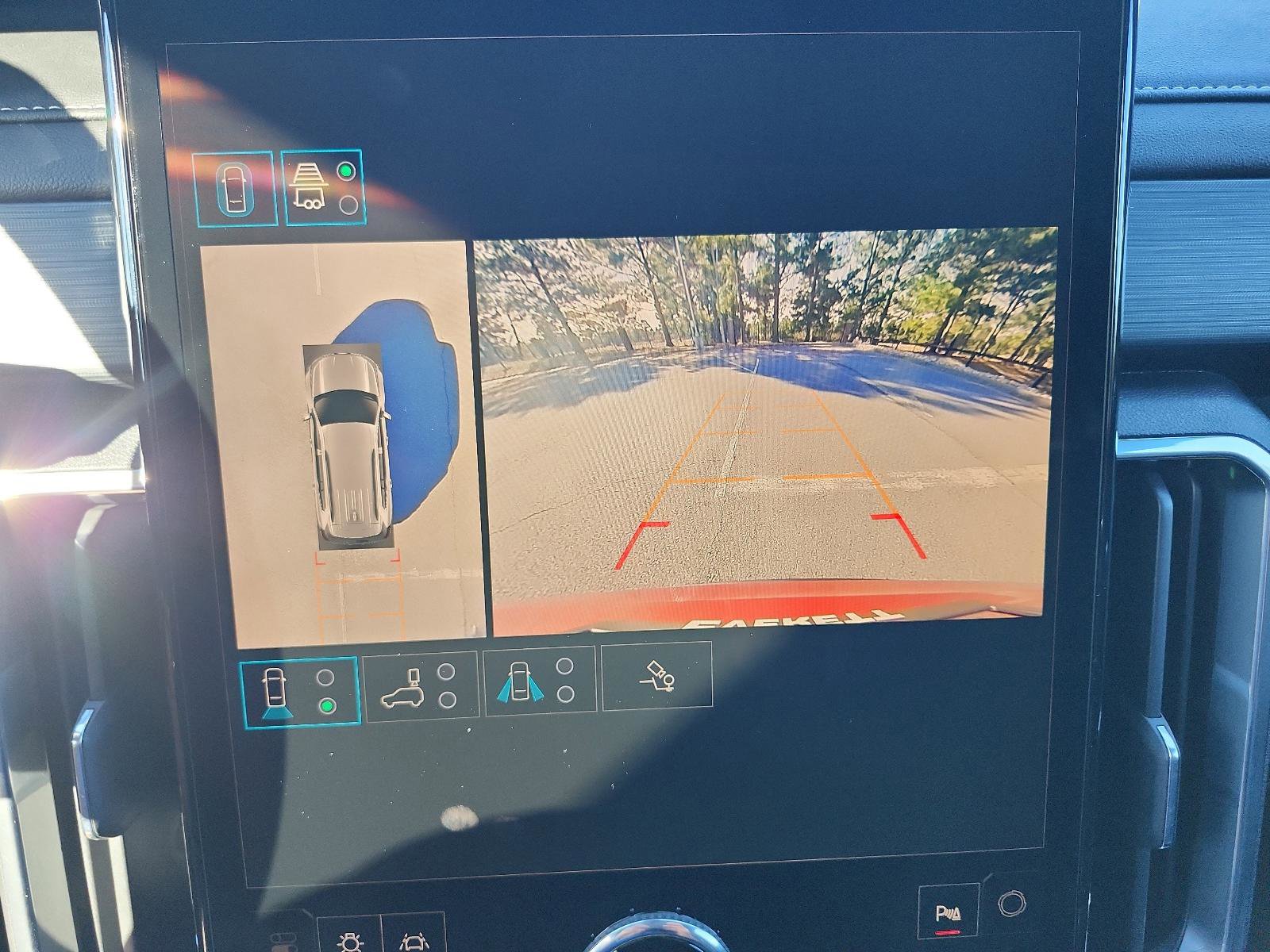 New 2026 GMC Acadia Elevation image 13