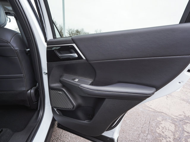 New 2026 Mitsubishi Outlander AWD image 11