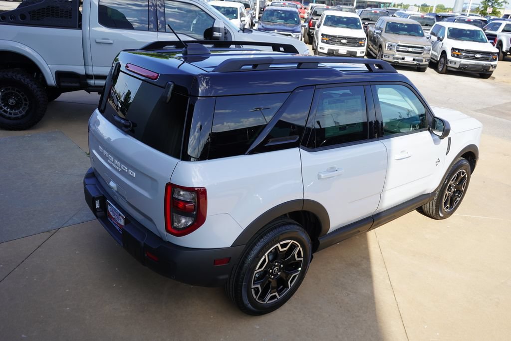 New 2026 Ford Bronco Sport Outer Banks w/ Outer Banks Tech Package+ AWD/4WD image 15
