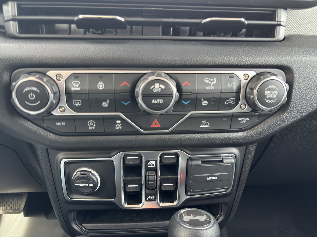 New 2025 Jeep Wrangler Sport S image 22