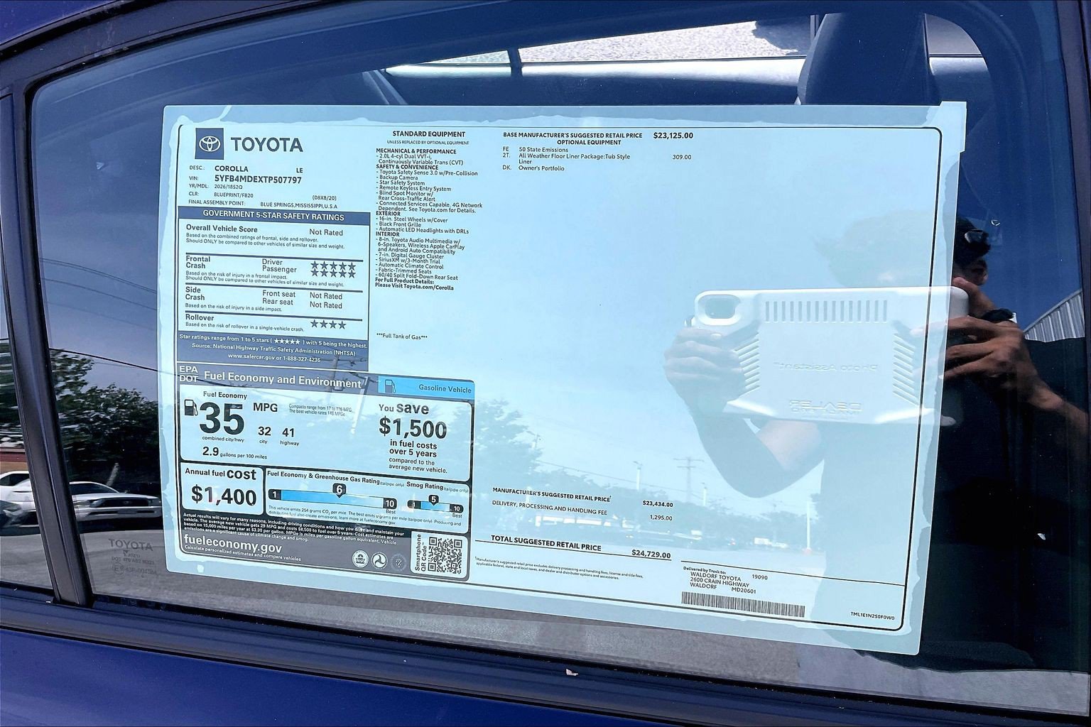 New 2026 Toyota Corolla LE FWD image 18