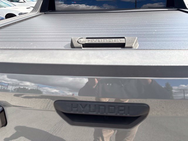 Used 2025 Hyundai Santa Cruz SEL FWD image 10