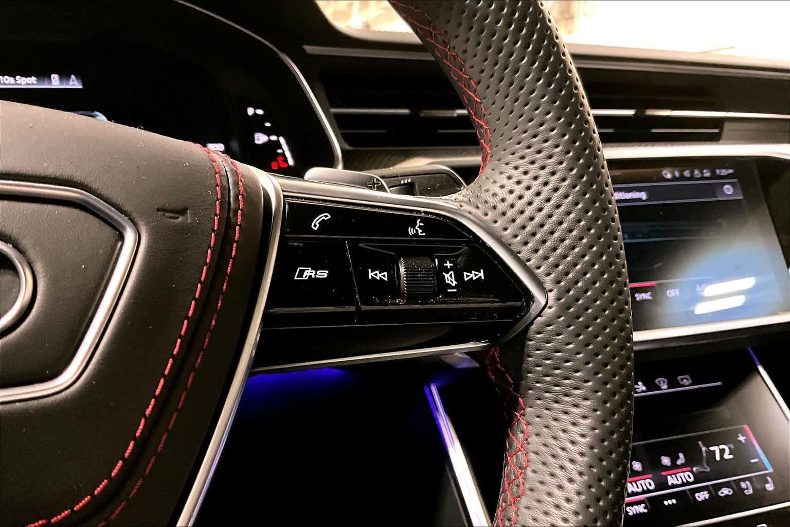 Used 2025 Audi RS 7 Performance w/ Matte Carbon Package image 23