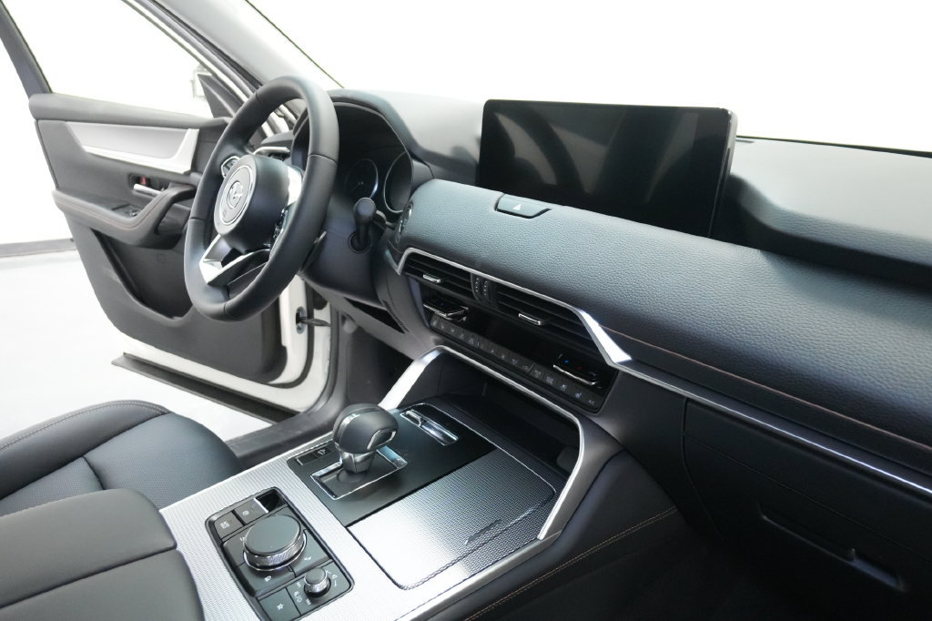 New 2026 MAZDA CX-90 3.3 Turbo w/ Preferred Package AWD/4WD image 33