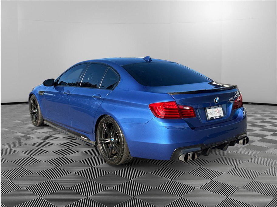 Used 2016 BMW M5 RWD image 3