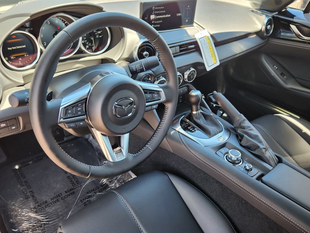 New 2026 MAZDA MX-5 Miata RF Grand Touring w/ Weather Package RWD image 17
