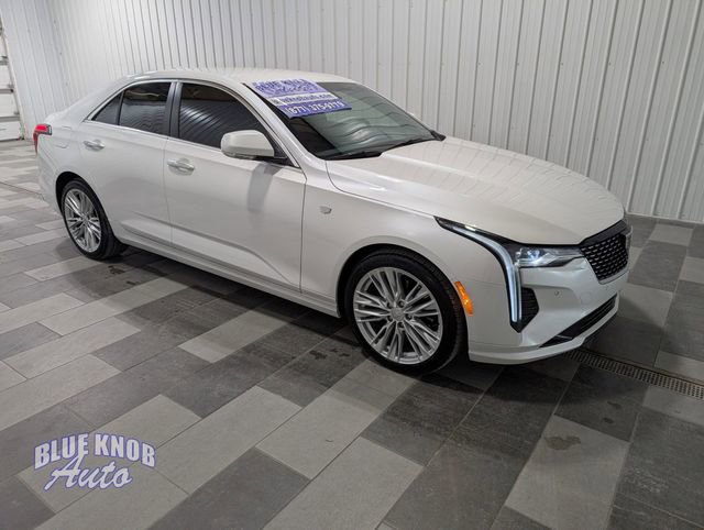 Used 2025 Cadillac CT4 Premium Luxury RWD image 5