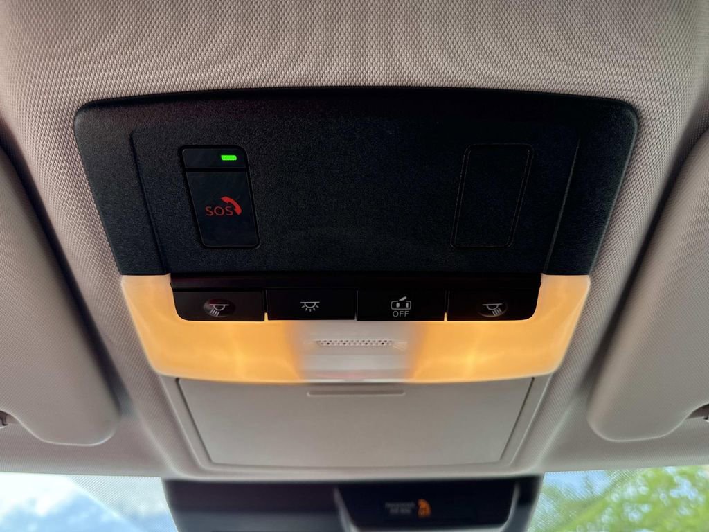 Used 2023 Mitsubishi Outlander ES FWD image 40