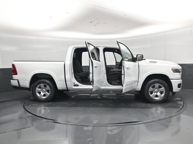 New 2027 RAM 1500 4x4 Crew Cab image 60