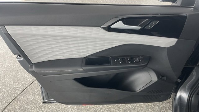 Used 2022 Chevrolet TrailBlazer LT image 34