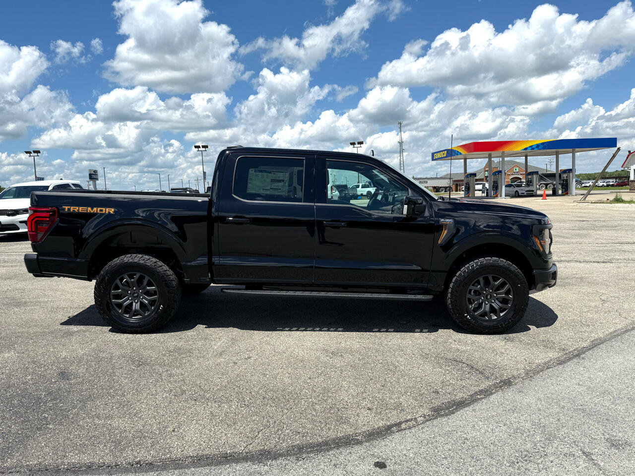New 2025 Ford F150 Tremor w/ Equipment Group 402A High image 3