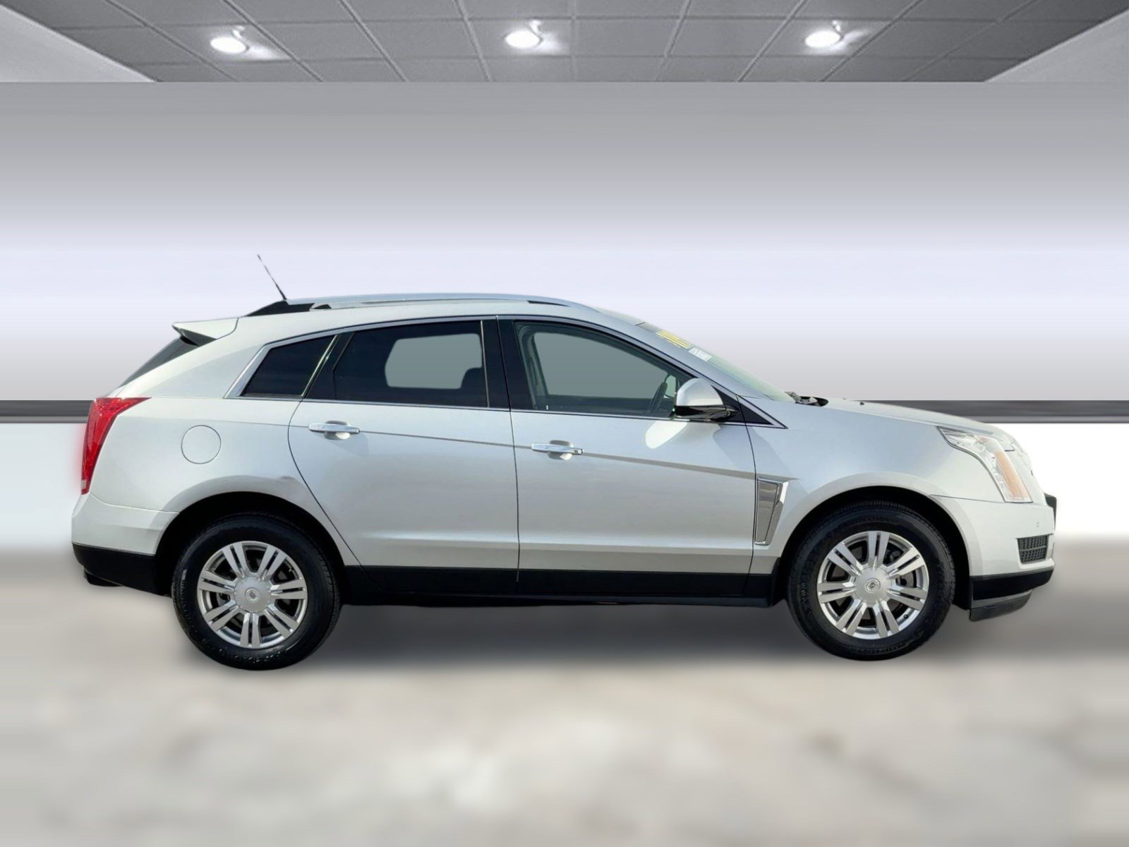 Used 2014 Cadillac SRX Luxury w/ Driver Awareness Package image 6