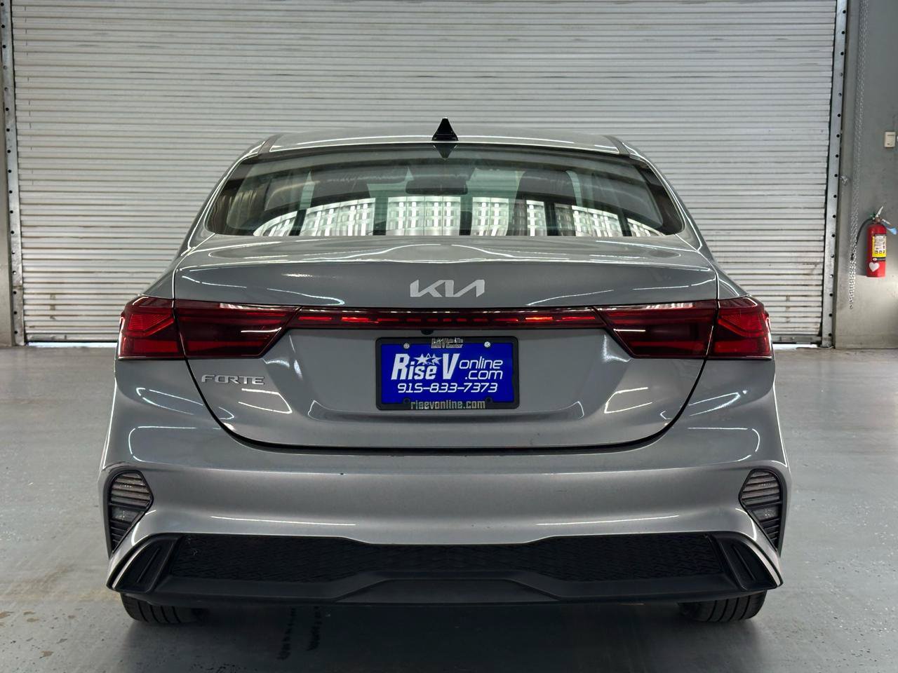 Used 2022 Kia Forte LXS FWD image 7