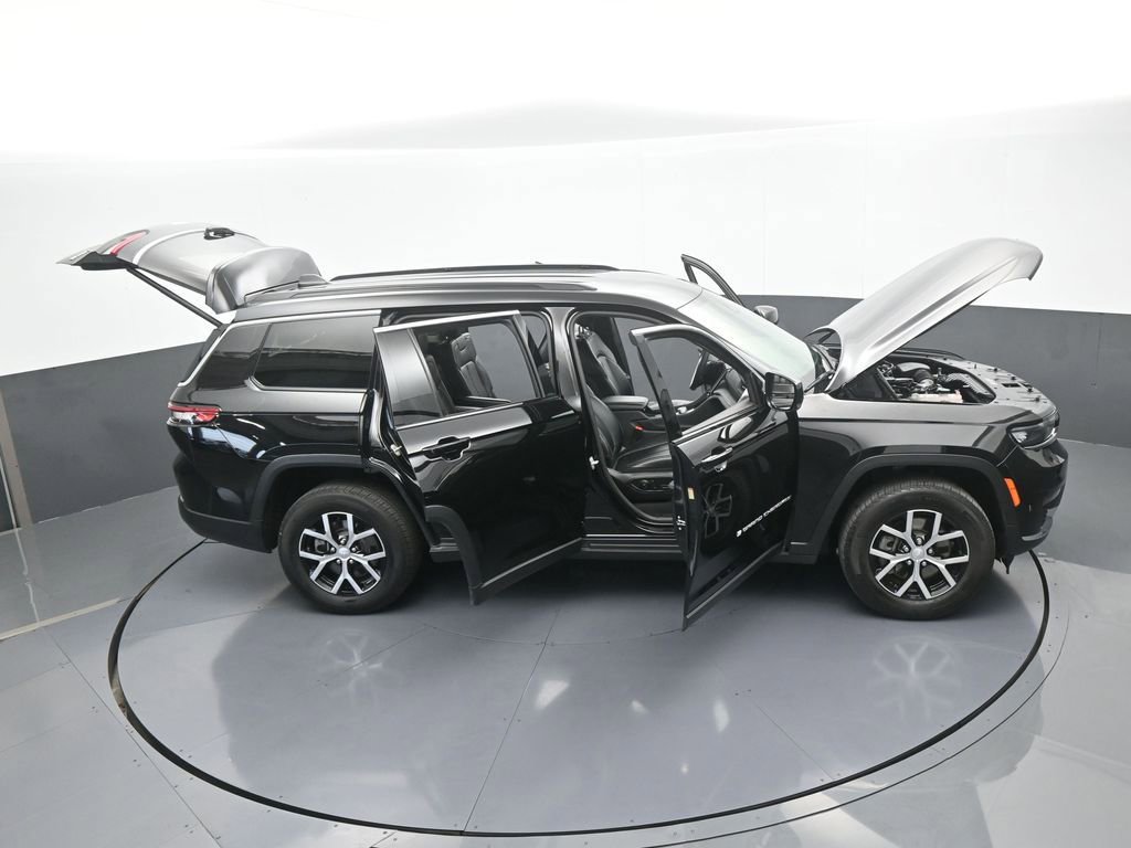 Used 2024 Jeep Grand Cherokee L Limited image 65