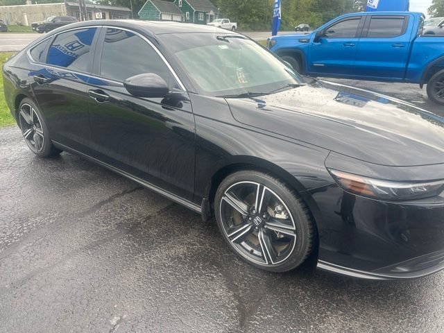 Used 2024 Honda Accord Sport image 5