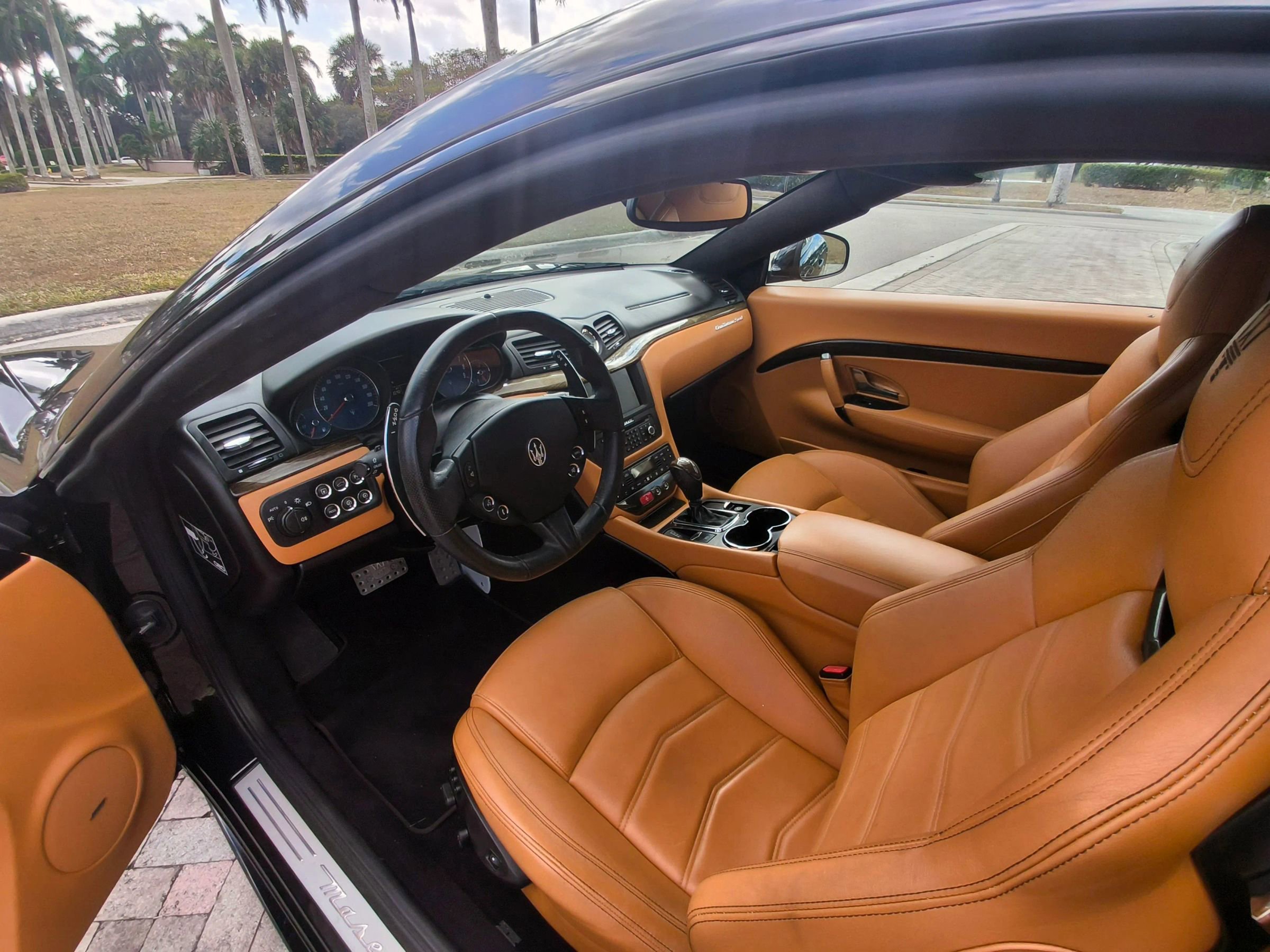 Used 2016 Maserati GranTurismo Sport image 20